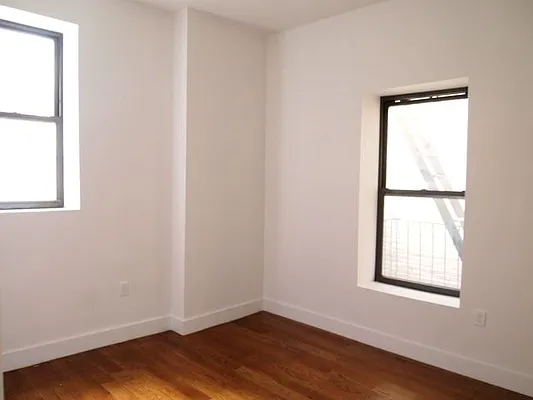 Rented by Bohemia Realty Group | media 61