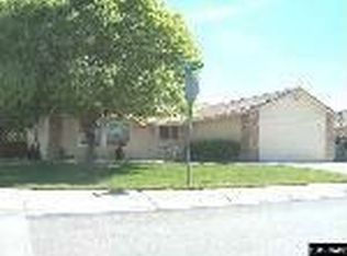 817 Columbine Ct, Fernley, NV 89408
