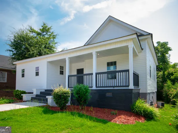 30 Pinson St, Newnan, GA 30263