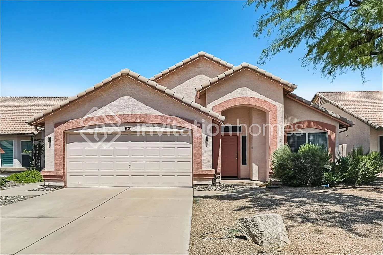 7546 W Jenan Dr Peoria, AZ 85345 — Photo 1