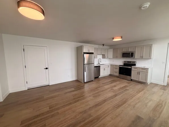 14 N 29th St, 14 N 29th St APT 4, Billings, MT 59101