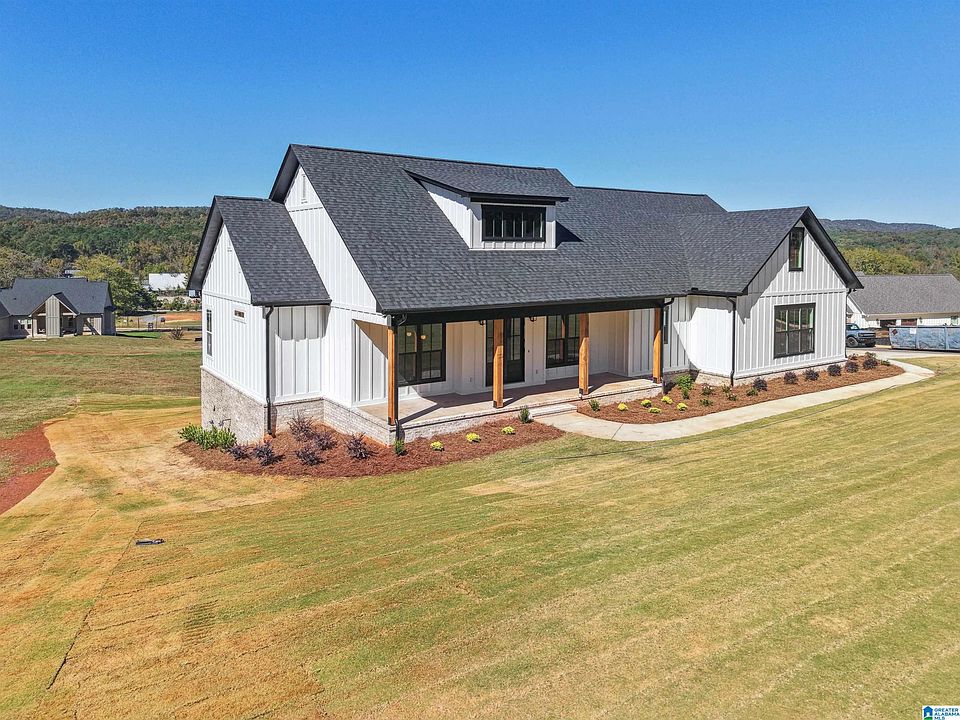 1st image of 330 Jacobs Loop