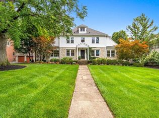 2274 Yorkshire Rd, Columbus, OH 43221