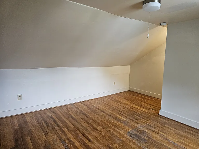 3409 Light St — Photo 10