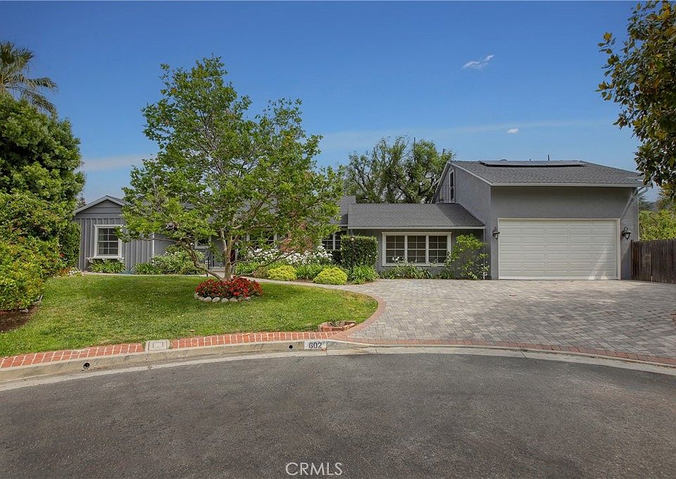 1st image of 602 Durwood La Canada