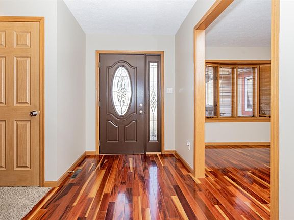 3rd image of 5803 Gardenia Ave