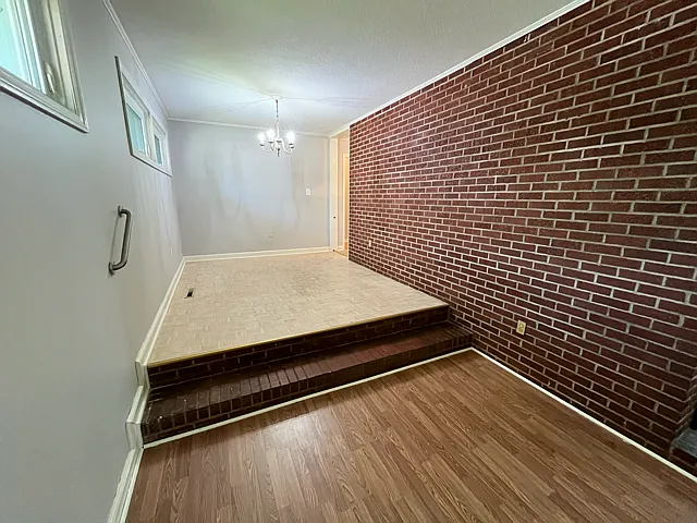 1810 Catawba St — Photo 24