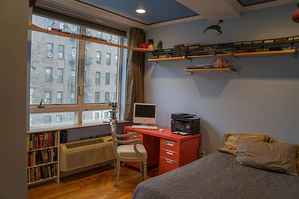 Sold by Keller Williams NYC | media 4