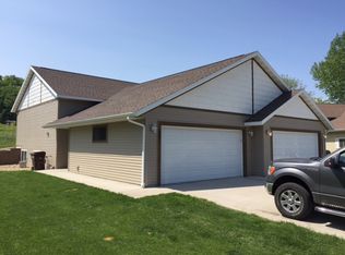 321 Ofallon Ct W, West Salem, WI 54669