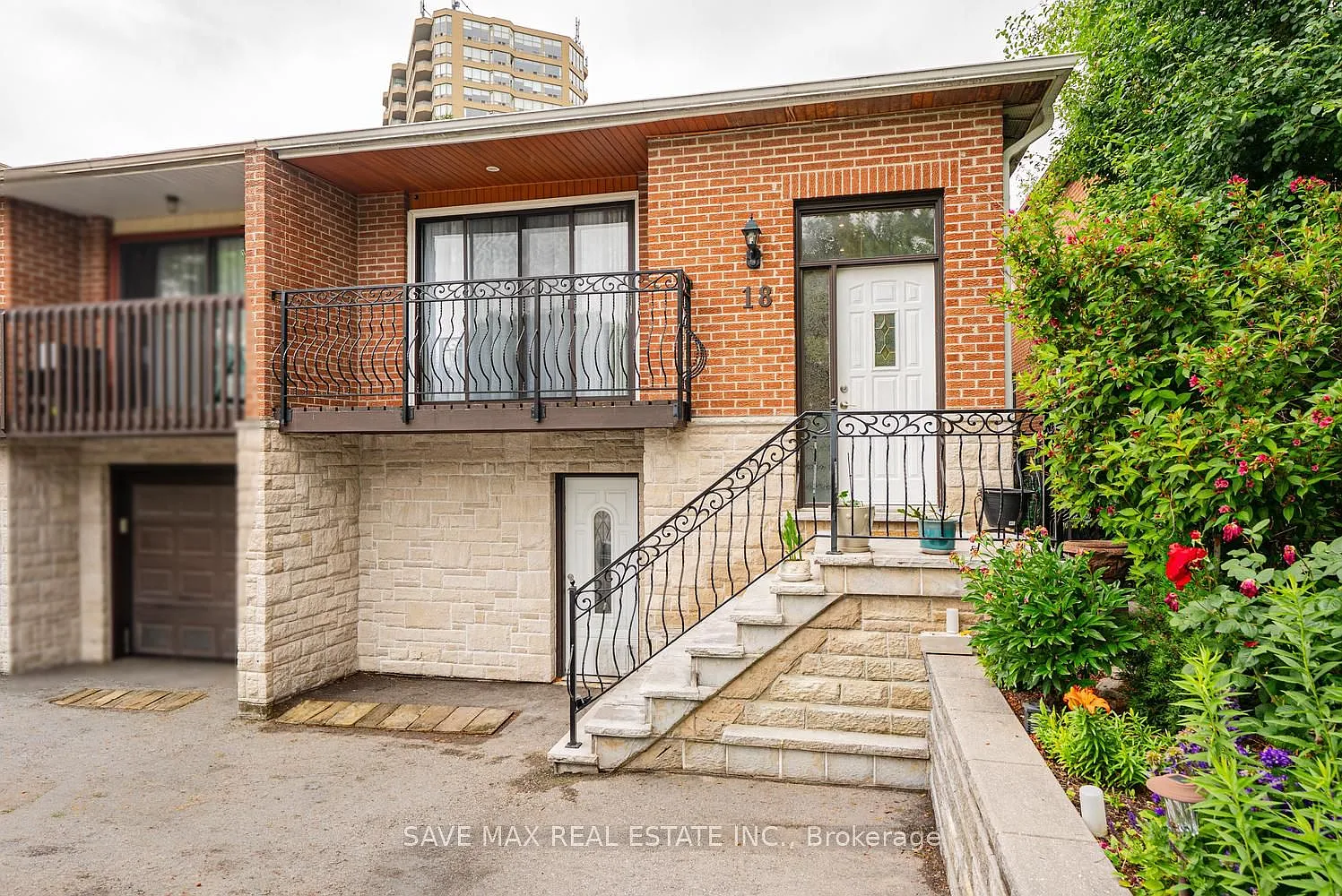 3 bed, $3,100 — Photo 2