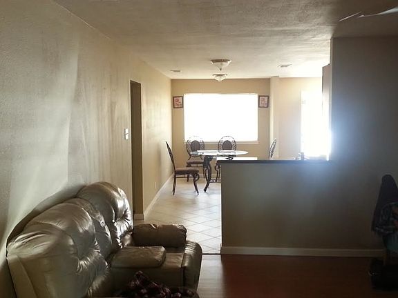 2nd image of 3525 42nd St