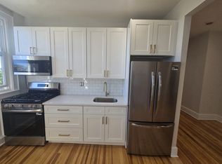 234 E 240th St FLOOR 3, Bronx, NY 10470
