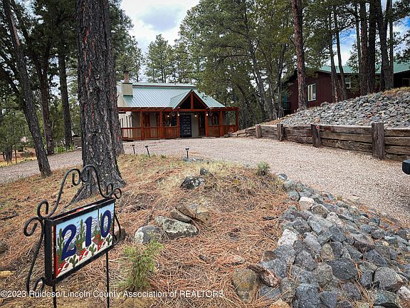 2nd image of 210 Brentwood Dr