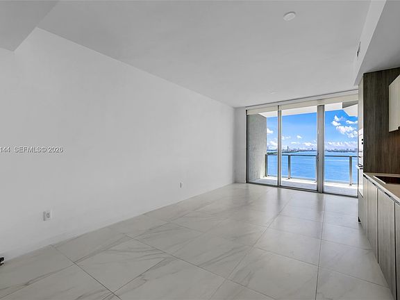 4th image of 2900 NE 7th Ave Unit 1806
