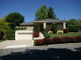 2763 E Apple Blossom Ln, Holladay, UT 84117