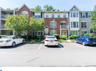 22 Cheverny Ct, Hamilton, NJ 08619