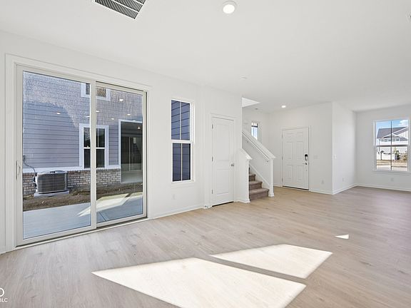 7th image of this home