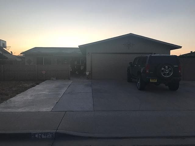 2nd image of 1642 Siskiyou Dr