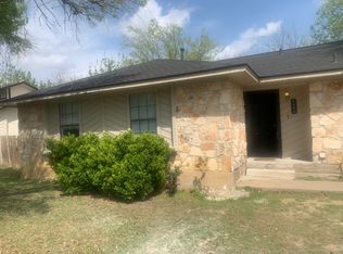 1004 Parkside Cir #1, Round Rock, TX 78664