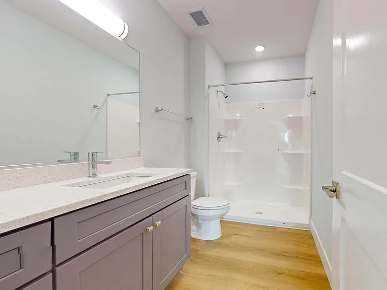 2414 N Neil St — Photo 27