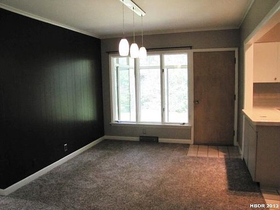 5th image of 120 Woodley Ter