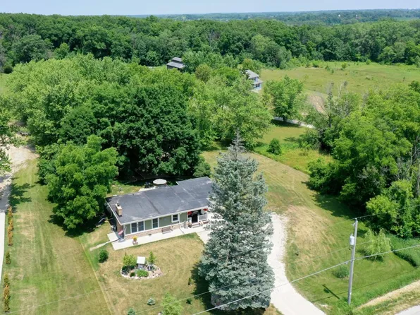 26400 Durand AVENUE, Kansasville, WI 53139