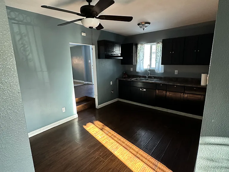 1056 S Townsend Ave #2 — Photo 8