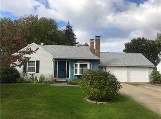 186 Greenwood Dr, Hermitage, PA 16148