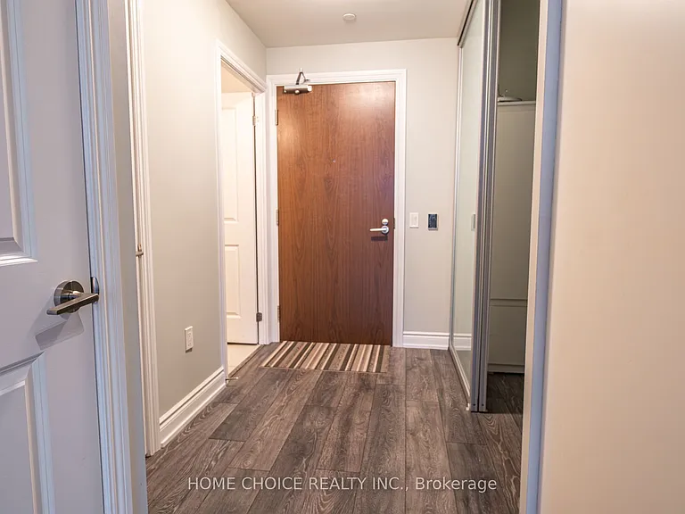 1050 Main St E #614 — Photo 3