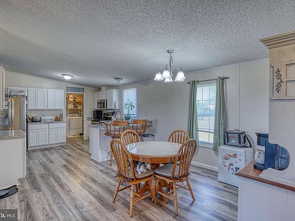 5th image of 6195 Watson Rd