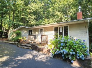 2122 Sky High Dr, Bartonsville, PA 18321