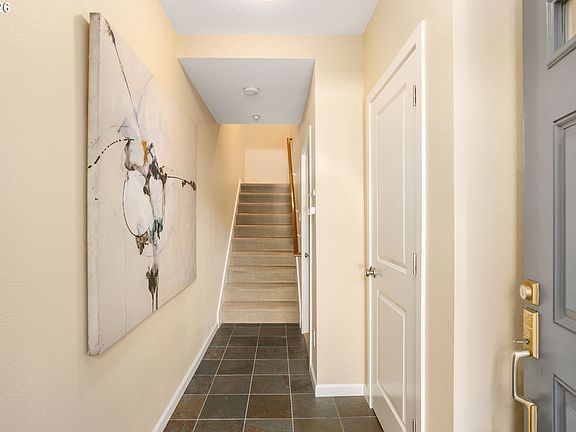 4th image of 635 NW 24th Ave #6-2