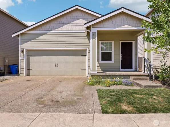 1312 W 17th Avenue, La Center, WA 98629