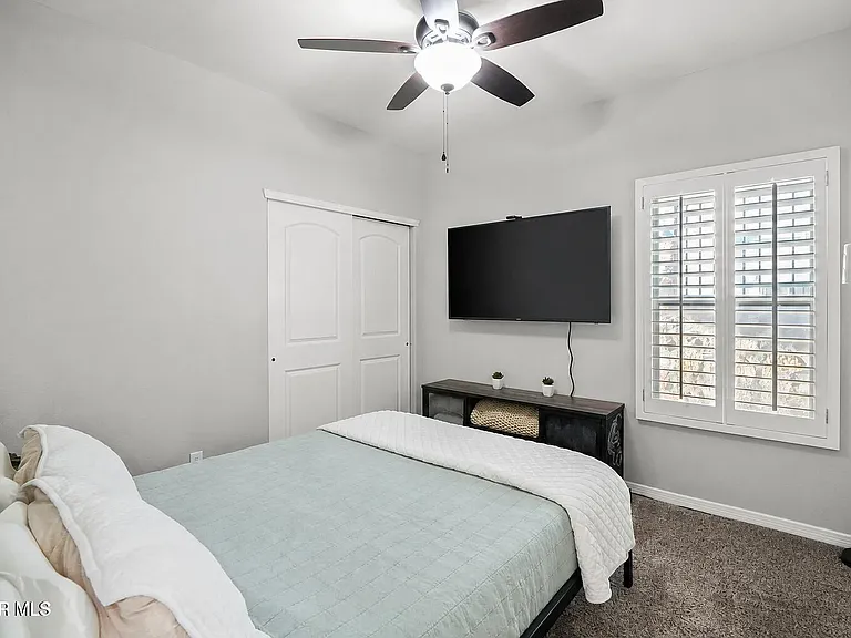 825 Acton St — Photo 24
