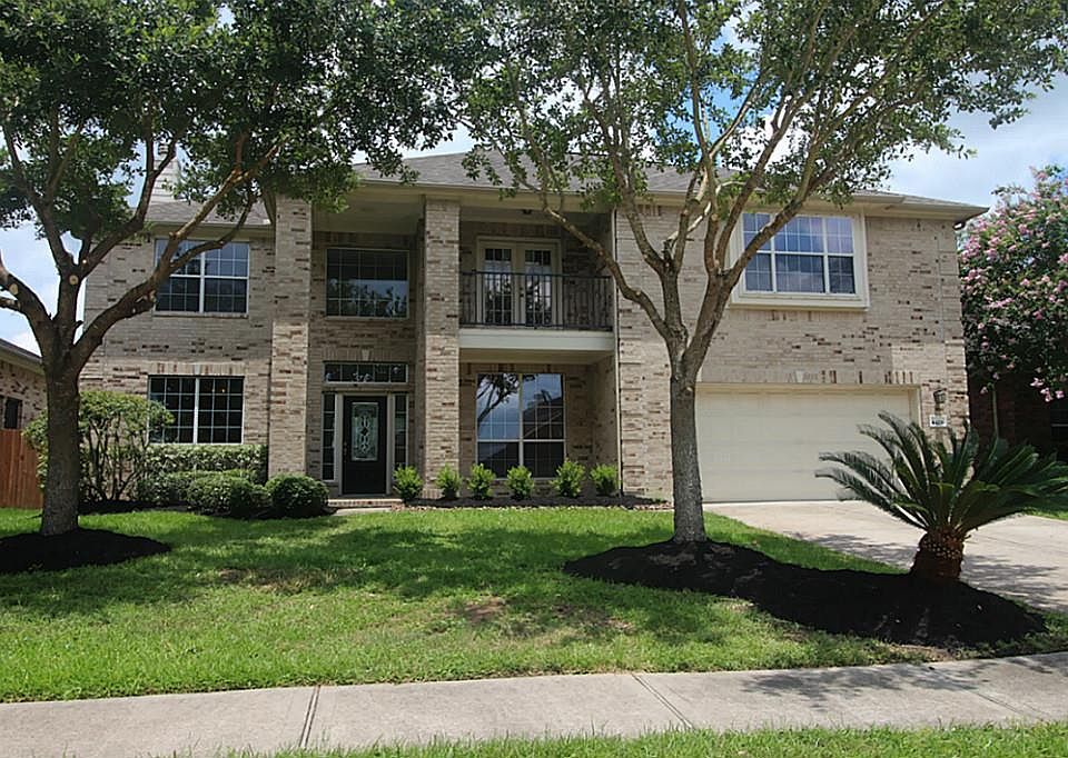 1st image of 4428 W Maple Dr