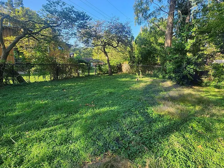 8 Shuman Cir — Photo 23