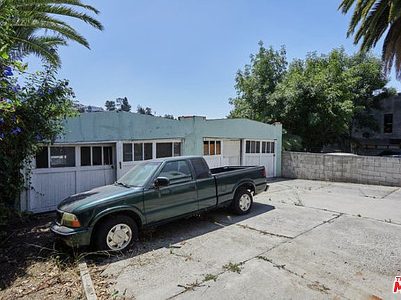 5th image of 1946 Preston Ave