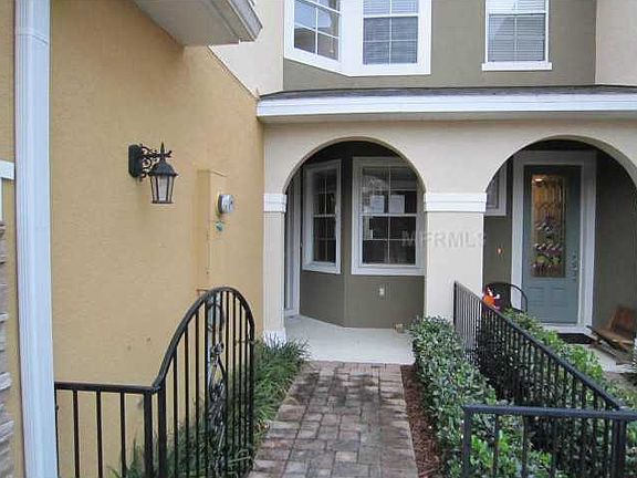2nd image of 9528 Silver Buttonwood St