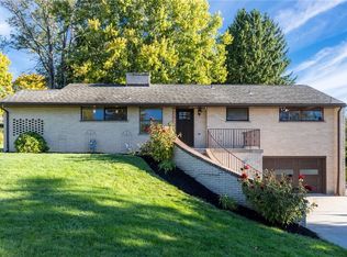 11 Ellen Dr, Mc Kees Rocks, PA 15136