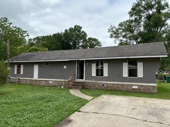 611 E Michigan St, Hammond, LA 70401