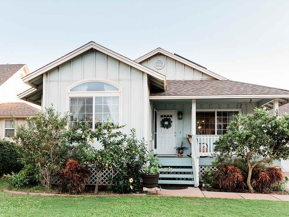 1st image of 140 Oluea Cir