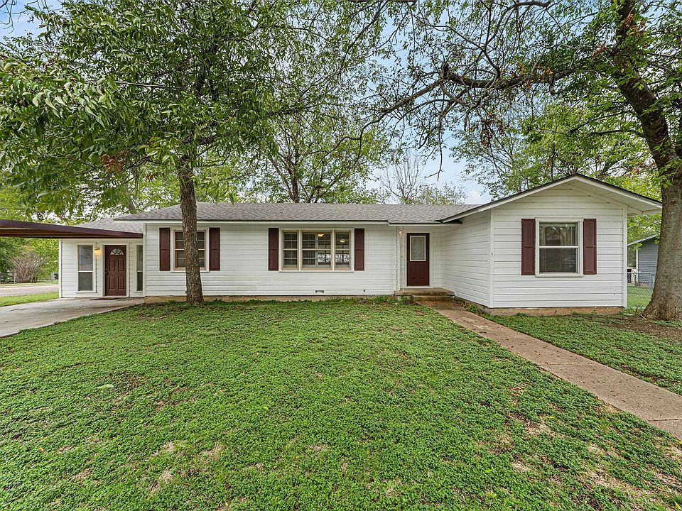 1st image of 604 Krueger Ave
