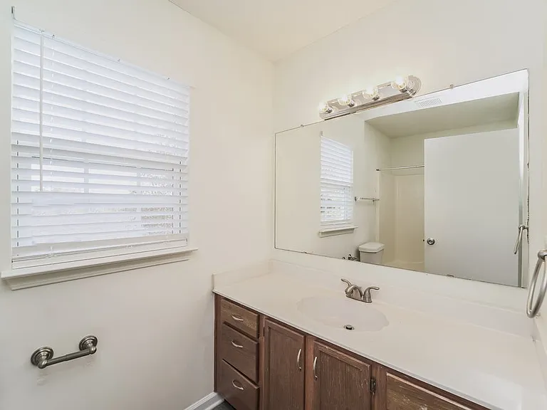 2070 Chapel Creek Rd SW — Photo 16