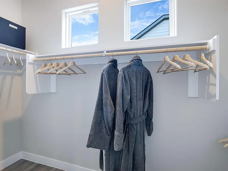 7207 Borland Dr — Photo 22