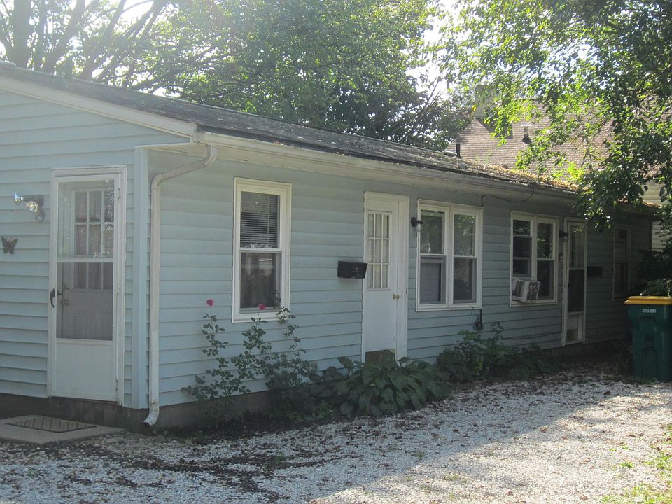 1st image of 637 McKinley St