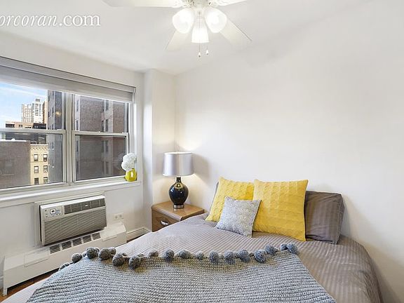 3rd image of 333 E 79th St APT 8R