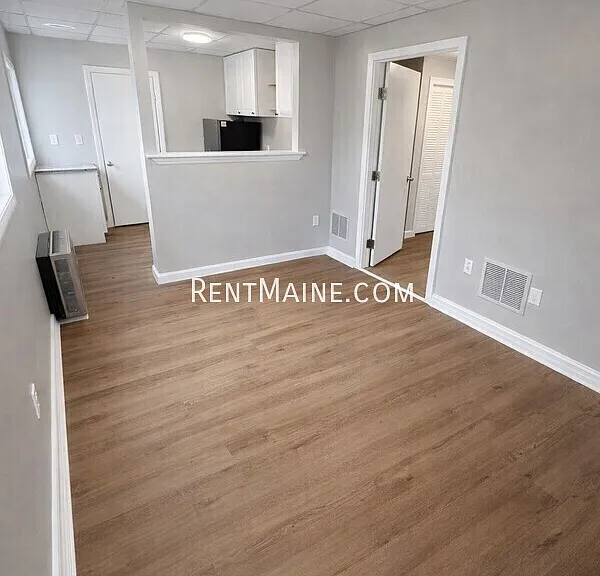 1286 Union St — Photo 1