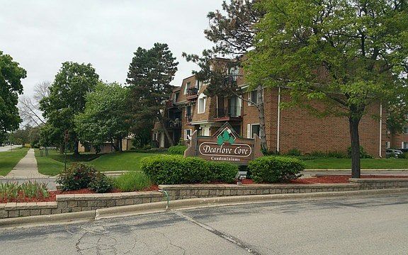 4th image of 4176 Cove Ln APT B