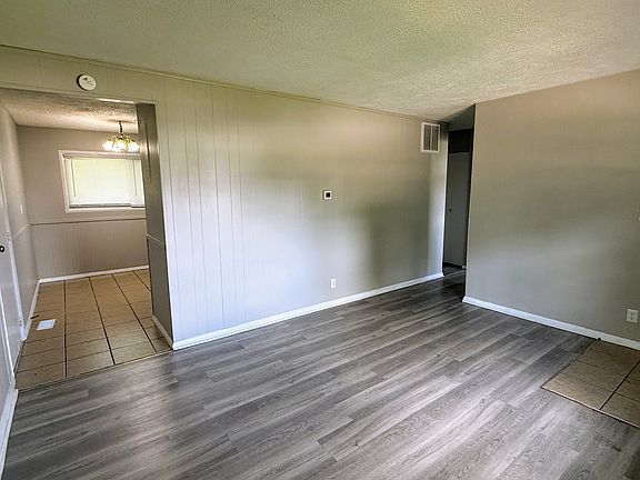 4th image of 3720 Allison Ave