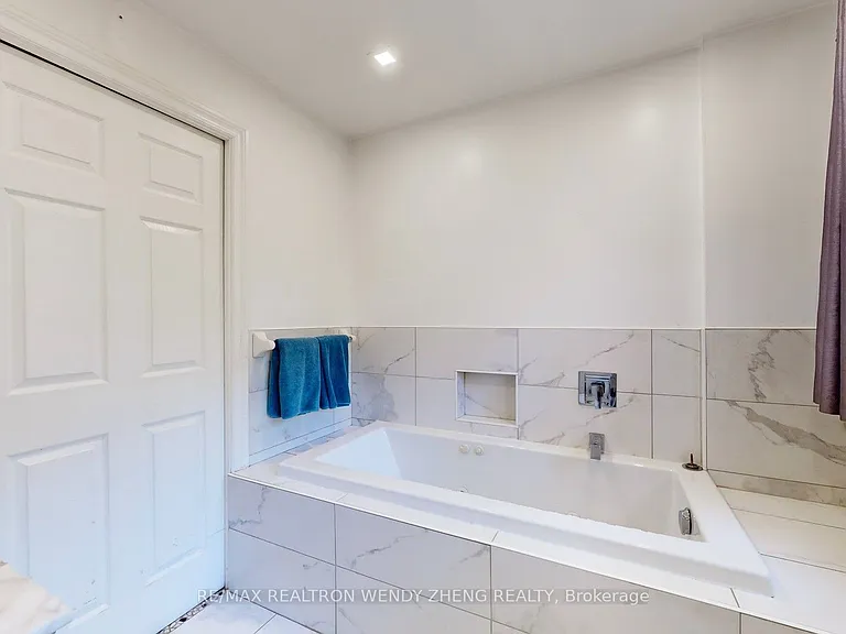 9359 Dickenson Rd W #1 — Photo 13